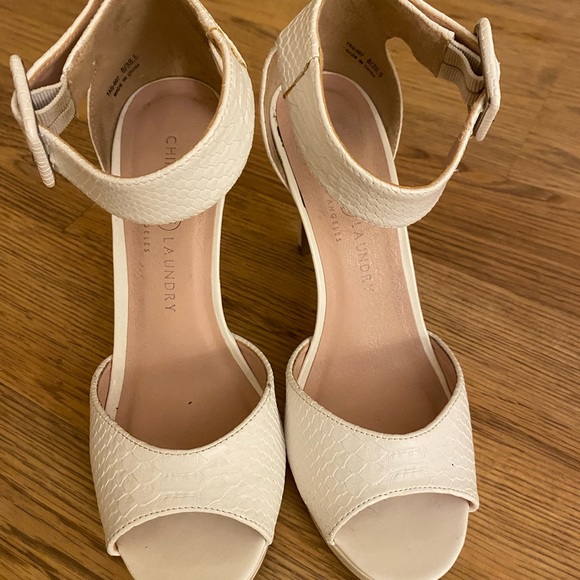 Chinese Laundry Heels - Picture 2 of 4